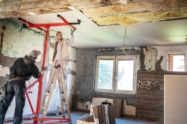 Best Spray Foam Insulation in Comstock Northwest, MI